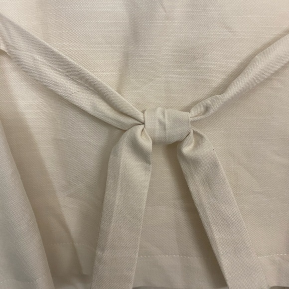 NEW - Cream Linen Vest - Picture 4 of 7